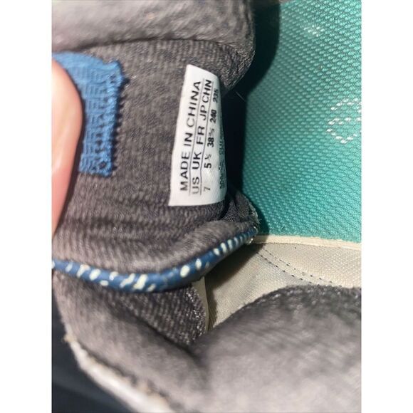 adidas AQ7518 Vigor Bounce Womens Sz Trail Running Sneaker Hiking Shoe 7 - Picture 8 of 9